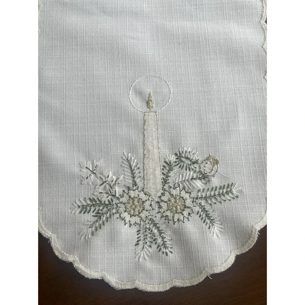 Vintage Christmas Embroidered Dresser Scarf 18x8 Candle Evergreen Floral Linen